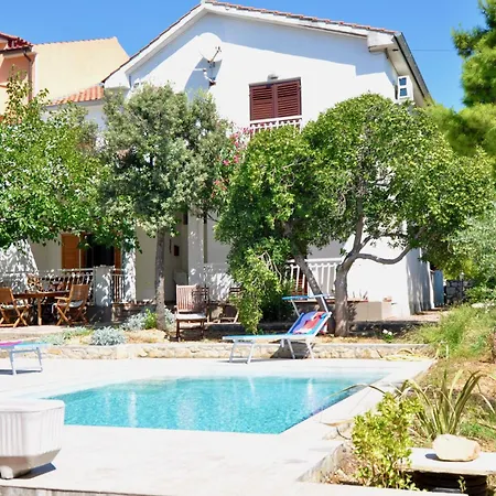 Semesterbostad Barbat 28 Barbat na Rabu