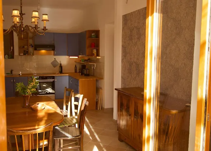 Barbat 28 Prázdninový dům *