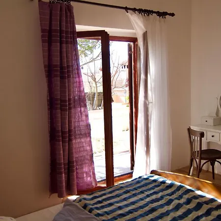 Barbat 28 Vikendica Barbat na Rabu